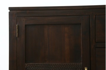 中古　チーク無垢材　リゾート風　深みのある色合いが落ち着いた雰囲気を醸し出すリゾート風アジアンサイドボード　(R-083708)