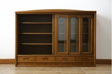 中古　展示品　美品　浜本工芸　楢(ナラ)材　優美な佇まいが素敵!ゆるやかな曲線のサイドボード　定価約23万円相当　(R-083709)