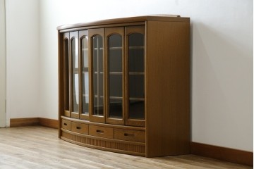 中古　展示品　美品　浜本工芸　楢(ナラ)材　優美な佇まいが素敵!ゆるやかな曲線のサイドボード　定価約23万円相当　(R-083709)