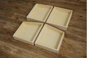 中古　展示品　美品　浜本工芸　楢(ナラ)材　優美な佇まいが素敵!ゆるやかな曲線のサイドボード　定価約23万円相当　(R-083709)