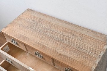 中古　東京の伝統工芸　桐の名門相徳(あいとく)　総会津桐　並厚　引き出しの装飾金具が上品な桐箪笥　(R-083711)