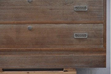 中古　東京の伝統工芸　桐の名門相徳(あいとく)　総会津桐　並厚　引き出しの装飾金具が上品な桐箪笥　(R-083711)