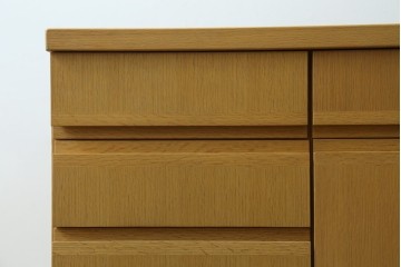 中古　国産職人手作りオーダー家具　天板ナラ(楢)材　無垢　シンプルモダンなサイドボード　製作費65万円　(R-083714)