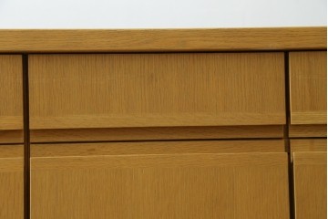 中古　国産職人手作りオーダー家具　天板ナラ(楢)材　無垢　シンプルモダンなサイドボード　製作費65万円　(R-083714)