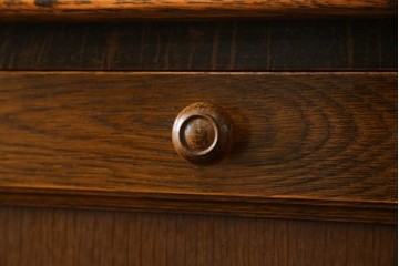 中古　美品　三越家具(現カントリーハウス)　Brugge(ブルージュ)　温かみのある色合いが素敵!カントリースタイルの空間づくりにおすすめのライティングビューロー　定価約36万円　(R-083715)