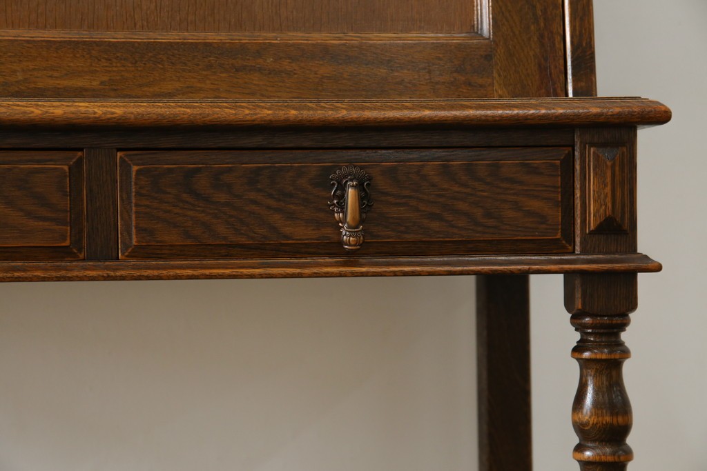 中古　美品　三越家具(現カントリーハウス)　Brugge(ブルージュ)　温かみのある色合いが素敵!カントリースタイルの空間づくりにおすすめのライティングビューロー　定価約36万円　(R-083715)