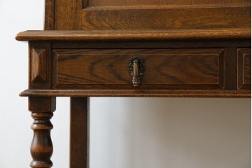 中古　美品　三越家具(現カントリーハウス)　Brugge(ブルージュ)　温かみのある色合いが素敵!カントリースタイルの空間づくりにおすすめのライティングビューロー　定価約36万円　(R-083715)