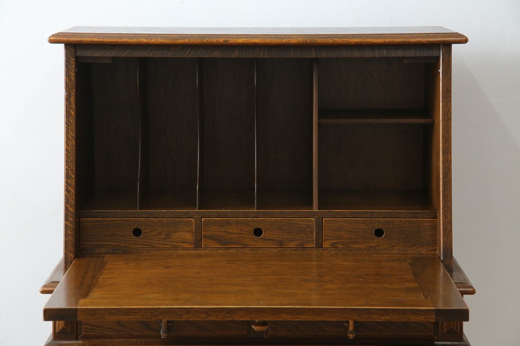 中古　美品　三越家具(現カントリーハウス)　Brugge(ブルージュ)　温かみのある色合いが素敵!カントリースタイルの空間づくりにおすすめのライティングビューロー　定価約36万円　(R-083715)