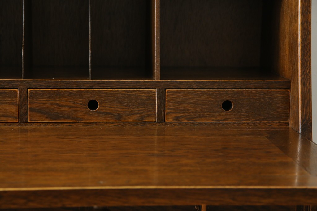 中古　美品　三越家具(現カントリーハウス)　Brugge(ブルージュ)　温かみのある色合いが素敵!カントリースタイルの空間づくりにおすすめのライティングビューロー　定価約36万円　(R-083715)