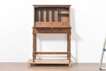 中古　美品　三越家具(現カントリーハウス)　Brugge(ブルージュ)　温かみのある色合いが素敵!カントリースタイルの空間づくりにおすすめのライティングビューロー(簿記机、ワークデスク、在宅用、在宅ワーク用)(定価約36万円)(R-083715)