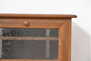中古　美品　勇峰工芸　フローラシリーズ　ナラ(楢)材　あたたかみを感じるクラシカルで上品なテレビボード(TVボード、テレビ台、TV台、ローボード、収納棚、戸棚)(R-083716)