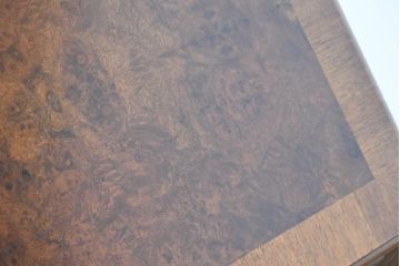 イギリスアンティーク　ウォールナット材　バール杢　猫脚　小振りサイズが取り入れやすいライティングビューロー(ワークデスク、簿記机、在宅ワーク用、在宅用、英国)(R-083717)