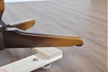 中古　美品　飛騨産業　キツツキマーク　穂高シリーズ　気品漂う佇まいが素敵なダイニングテーブル(食卓、4人掛け、6人掛け、オーバルテーブル、4人用、6人用)(R-083718)
