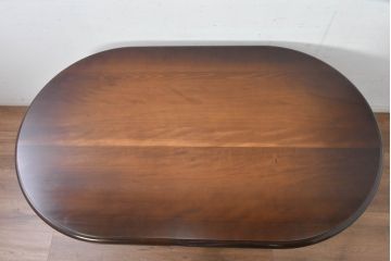 中古　美品　飛騨産業　キツツキマーク　穂高シリーズ　気品漂う佇まいが素敵なダイニングテーブル(食卓、4人掛け、6人掛け、オーバルテーブル、4人用、6人用)(R-083718)
