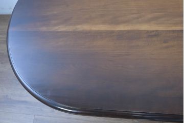 中古　美品　飛騨産業　キツツキマーク　穂高シリーズ　気品漂う佇まいが素敵なダイニングテーブル(食卓、4人掛け、6人掛け、オーバルテーブル、4人用、6人用)(R-083718)
