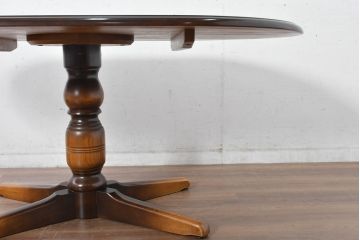 中古　美品　飛騨産業　キツツキマーク　穂高シリーズ　気品漂う佇まいが素敵なダイニングテーブル(食卓、4人掛け、6人掛け、オーバルテーブル、4人用、6人用)(R-083718)