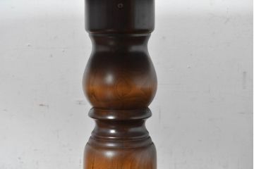 中古　美品　飛騨産業　キツツキマーク　穂高シリーズ　気品漂う佇まいが素敵なダイニングテーブル(食卓、4人掛け、6人掛け、オーバルテーブル、4人用、6人用)(R-083718)