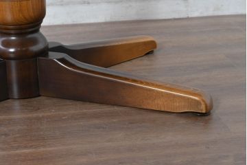 中古　美品　飛騨産業　キツツキマーク　穂高シリーズ　気品漂う佇まいが素敵なダイニングテーブル(食卓、4人掛け、6人掛け、オーバルテーブル、4人用、6人用)(R-083718)