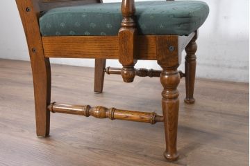 中古　三越家具(現カントリーハウス)　Brugge(ブルージュ)　ラタン(籐)　クラシカルな佇まいが魅力のアームチェア2脚セット(ダイニングチェア、ラウンジチェア、椅子、イス、バラ売り可能)(定価2脚で約22万円)(R-083723)