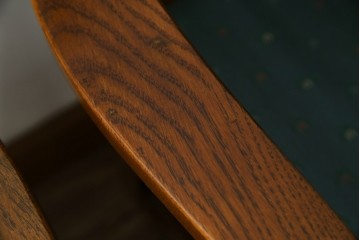 中古　三越家具(現カントリーハウス)　Brugge(ブルージュ)　ラタン(籐)　クラシカルな佇まいが魅力のアームチェア2脚　セット定価約22万円相当　(R-083723)