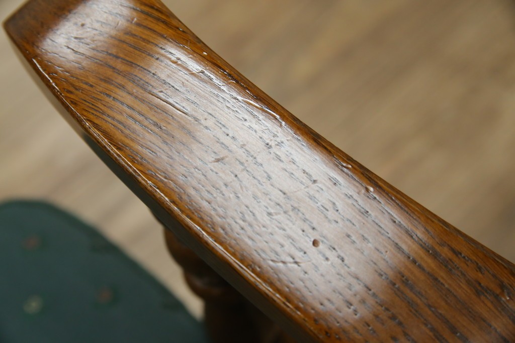 中古　三越家具(現カントリーハウス)　Brugge(ブルージュ)　ラタン(籐)　クラシカルな佇まいが魅力のアームチェア2脚　セット定価約22万円相当　(R-083723)