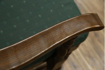 中古　三越家具(現カントリーハウス)　Brugge(ブルージュ)　ラタン(籐)　クラシカルな佇まいが魅力のアームチェア2脚　セット定価約22万円相当　(R-083723)