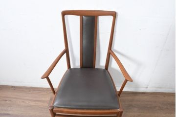 中古　モリシゲ(MORISHIGE/森繁)　ミッドセンチュリーデザイン　本革　モダンな空間づくりにおすすめの高級ダイニングチェア(椅子、イス、アームチェア)(R-083725)