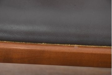 中古　モリシゲ(MORISHIGE/森繁)　ミッドセンチュリーデザイン　本革　モダンな空間づくりにおすすめの高級ダイニングチェア(椅子、イス、アームチェア)(R-083725)