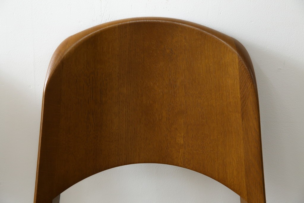 中古　シラカワ(shirakawa)　楢(ナラ)材　温かみを感じるデザインが魅力のダイニングチェア5脚セット　(R-083728)