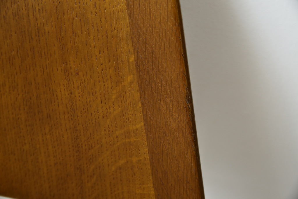 中古　シラカワ(shirakawa)　楢(ナラ)材　温かみを感じるデザインが魅力のダイニングチェア5脚セット　(R-083728)