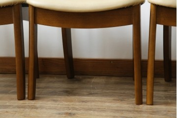 中古　シラカワ(shirakawa)　楢(ナラ)材　温かみを感じるデザインが魅力のダイニングチェア5脚セット　(R-083728)