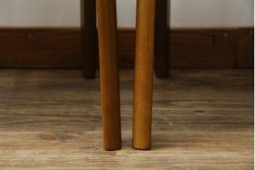 中古　シラカワ(shirakawa)　楢(ナラ)材　温かみを感じるデザインが魅力のダイニングチェア5脚セット　(R-083728)