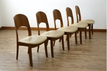 中古　シラカワ(shirakawa)　楢(ナラ)材　温かみを感じるデザインが魅力のダイニングチェア5脚セット　(R-083728)