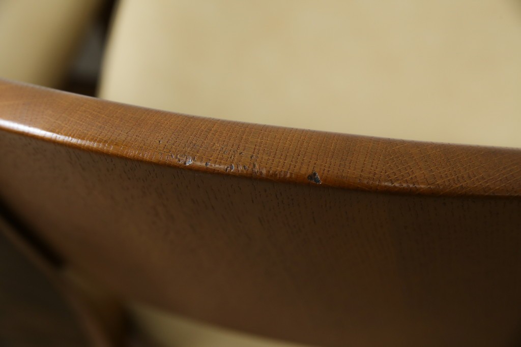 中古　シラカワ(shirakawa)　楢(ナラ)材　温かみを感じるデザインが魅力のダイニングチェア5脚セット　(R-083728)