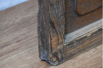 ヴィンテージ建具　昭和中期　上部のアーチがアクセント　作りの良いガラス戸1枚　(R-083731)