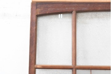 ヴィンテージ建具　昭和中期　上部のアーチがアクセント　作りの良いガラス戸1枚　(R-083731)