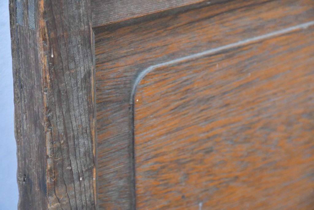 ヴィンテージ建具　昭和中期　上部のアーチがアクセント　作りの良いガラス戸1枚　(R-083731)