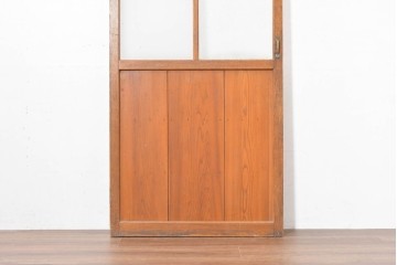 ヴィンテージ建具　昭和中期　素朴な佇まいが魅力の型板ガラス入り扉1枚　(R-083734)