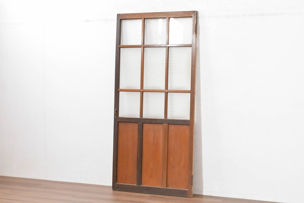 ヴィンテージ建具　昭和中期　デザインガラス入りのレトロなガラス扉1枚　(R-083735)