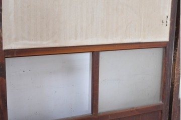 アンティーク建具　明治大正期　古い木味のガラス入り格子戸4枚セット　(R-083737)