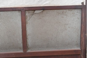 アンティーク建具　明治大正期　古い木味のガラス入り格子戸4枚セット　(R-083737)