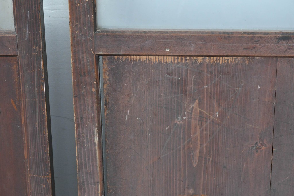 アンティーク建具　明治大正期　古い木味のガラス入り格子戸4枚セット　(R-083737)