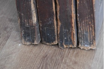 アンティーク建具　明治大正期　古い木味のガラス入り格子戸4枚セット　(R-083737)