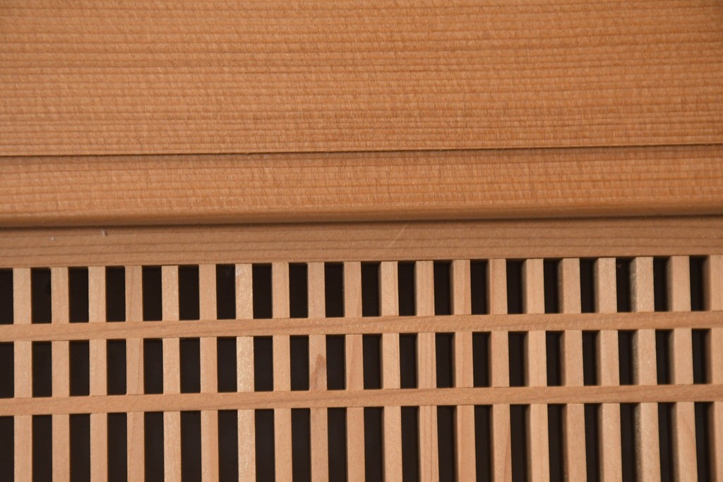 和製ヴィンテージ　昭和後期　上手物　細やかな筬目が上品な大振りの筬欄間2枚セット　(R-083740)