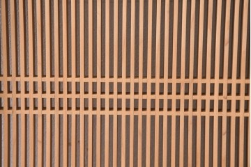 和製ヴィンテージ　昭和後期　上手物　細やかな筬目が上品な大振りの筬欄間2枚セット　(R-083740)