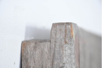 アンティーク建具　明治大正期　総欅(ケヤキ)材　古い木味の風合いが魅力の格子蔵戸1枚　(R-083741)