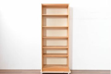 デンマークビンテージ　ビーチ材　シンプルなデザインがお部屋に馴染みやすいオープンシェルフ(本棚、ブックシェルフ、オープンラック、収納棚、飾り棚、ヴィンテージ、北欧)(R-083743)
