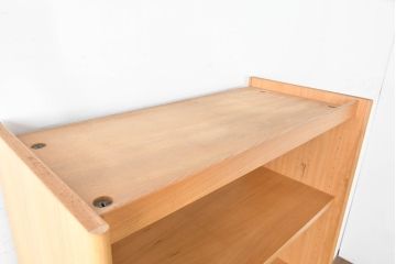 デンマークビンテージ　ビーチ材　シンプルなデザインがお部屋に馴染みやすいオープンシェルフ(本棚、ブックシェルフ、オープンラック、収納棚、飾り棚、ヴィンテージ、北欧)(R-083744)