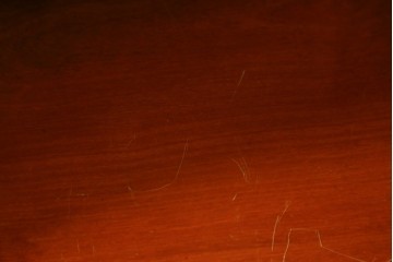 中古　美品　イタリア　マリネール風　真鍮(ブラス)飾り付き　マホガニー材　象嵌入り　細部まで施された豪華な装飾とエレガントな佇まいが美しい縦型キャビネット　定価約60万円　(R-083747)