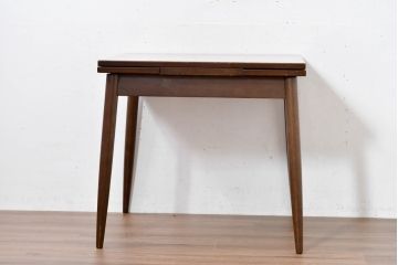 中古　デコラ天板　かわいいデザイン!昭和レトロな雰囲気を醸し出す小振りなエクステンションテーブル(伸長式ダイニングテーブル、拡張テーブル、食卓、2人掛け、4人掛け、6人掛け、2人用、4人用、6人用)(R-083750)